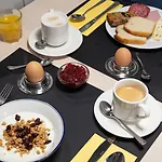 Continental Hotel