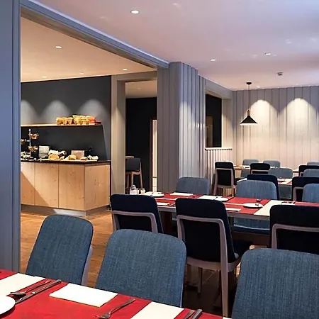 Continental Hotel