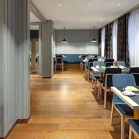Continental Hotell