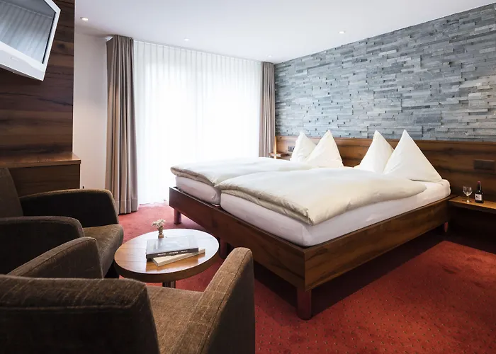 Отель Continental