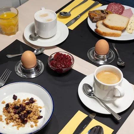 Continental Hotell 3*