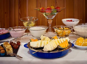 欧陆酒店 酒店 3*