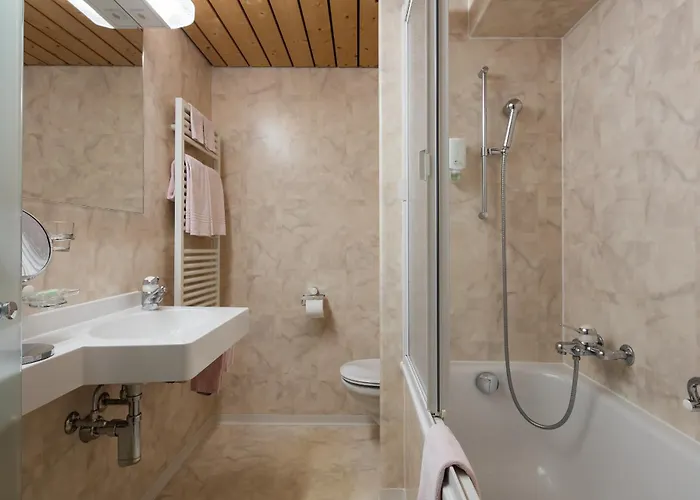 Continental 3* Церматт